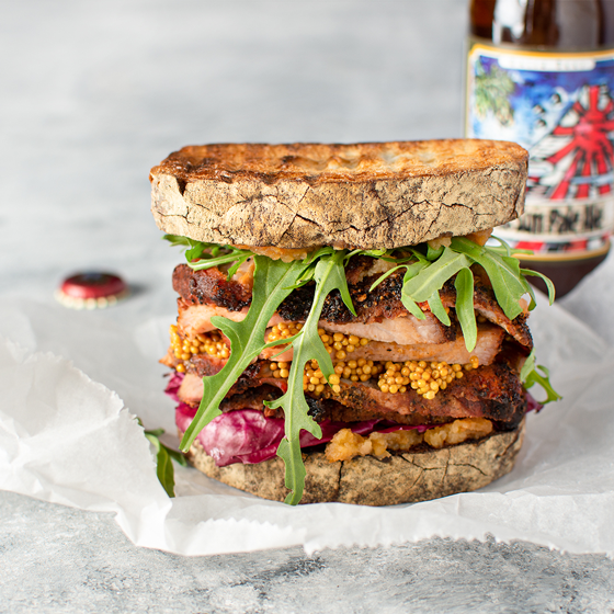 MEIKEL'S KITCHEN | Roasted 'Porkwich' and a beer!